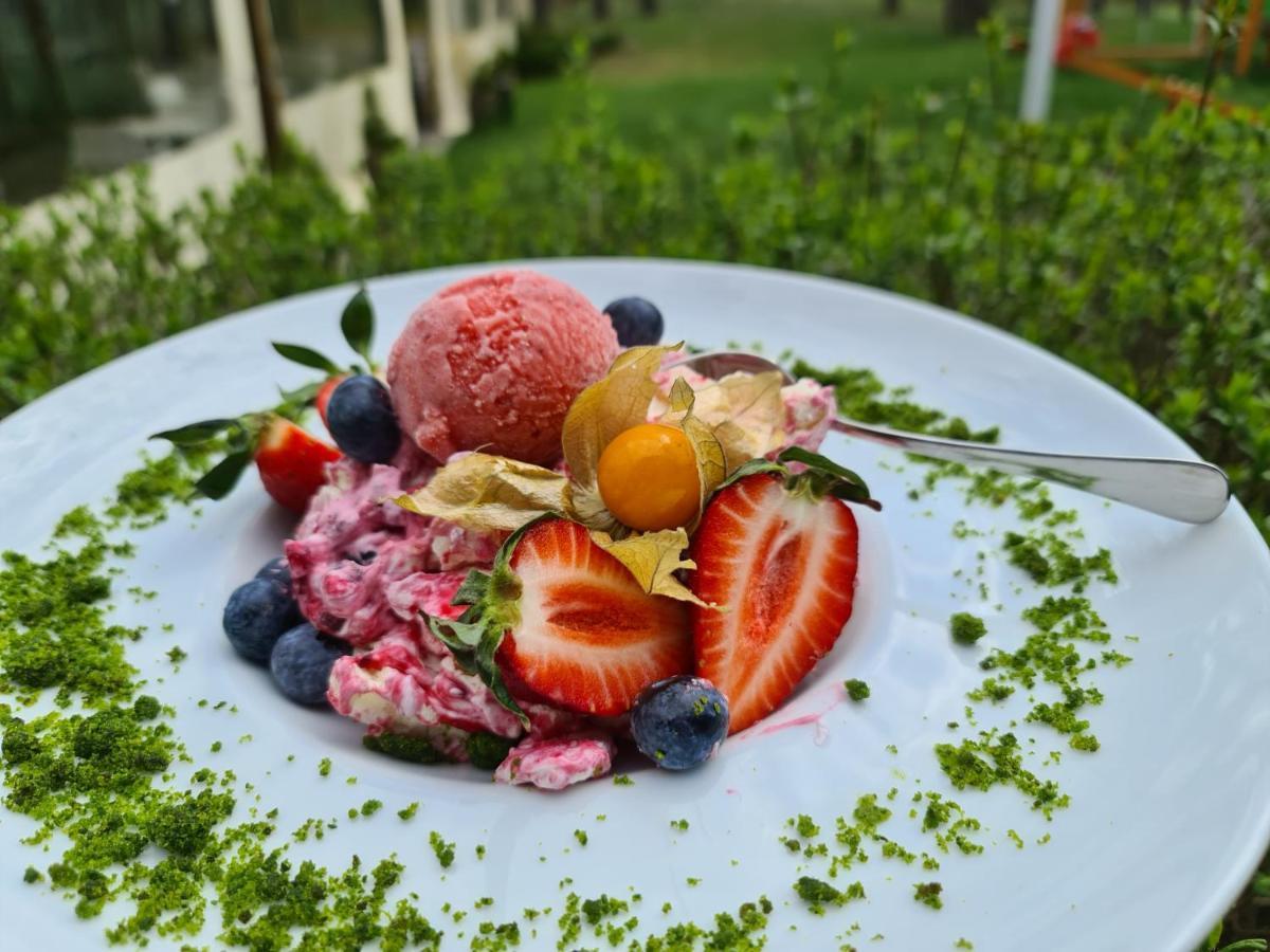 Park Rekreacyjno-Biznesowy Las Woda วิลกา ภายนอก รูปภาพ
